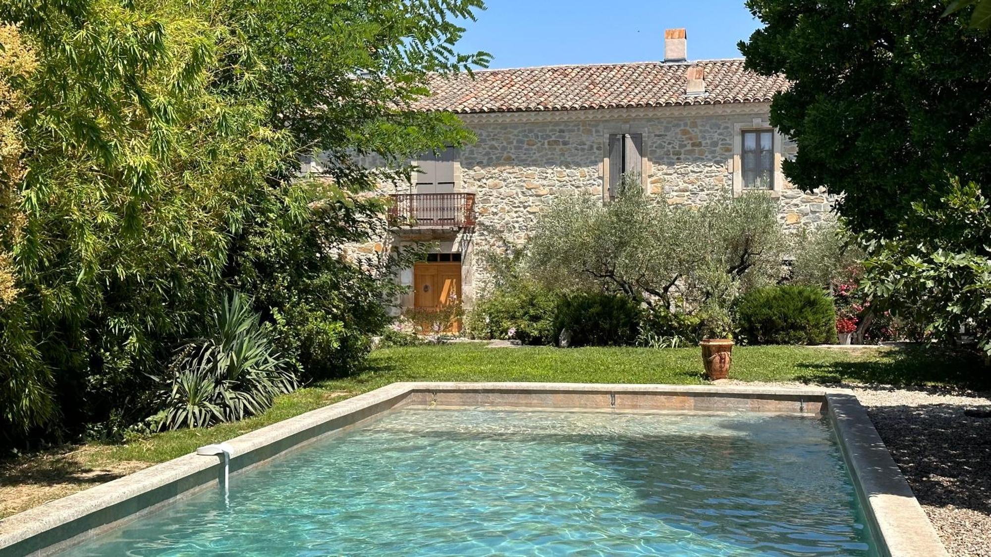 Le Coing Des Vignes Bed & Breakfast Mauressargues Екстериор снимка