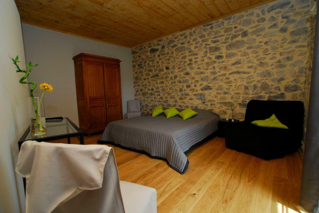 Le Coing Des Vignes Bed & Breakfast Mauressargues Екстериор снимка